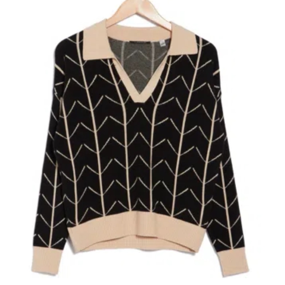 T Tahari Chevron patterned sweater
